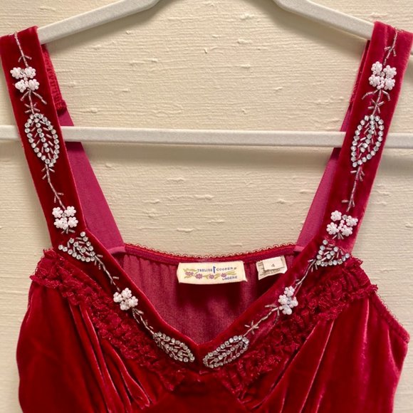 Stunning Trelise Cooper Red Velvet Top! - Picture 5 of 6